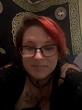 Snapshot of Harleesinn chatting on September 2025 06:31:02 PM Harleesinn online show from September 2025 06:31:02 PM