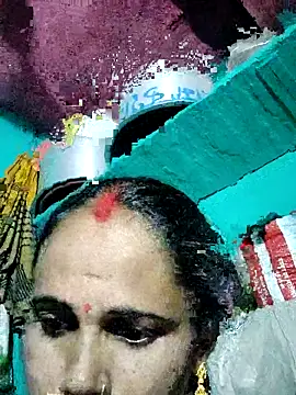 Snapshot of Pooja750 chatting on September 2025 03:55:02 PM Pooja750 online show from September 2025 03:55:02 PM
