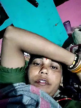 Snapshot of Pooja750 chatting on October 2025 08:07:01 PM Pooja750 online show from October 2025 08:07:01 PM