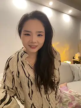 Snapshot of DrityMary chatting on November 2025 04:07:01 PM DrityMary online show from November 2025 04:07:01 PM