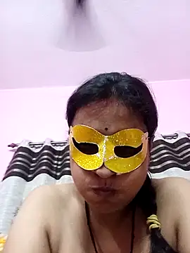 Snapshot of Gullapi chatting on April 2026 04:26:01 PM Gullapi online show from April 2026 04:26:01 PM