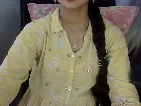 Snapshot of Rahat_S chatting on June 2026 08:05:02 AM Rahat S online show from June 2026 08:05:02 AM
