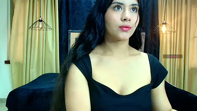 Honey Love   online show from September 2025 01:38:02 PM
