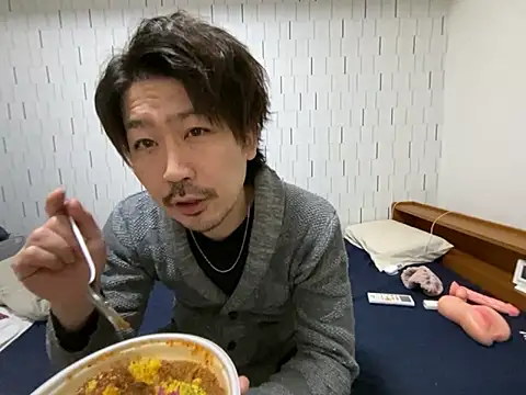 Arista 09 online show from October 2025 12:07:02 AM