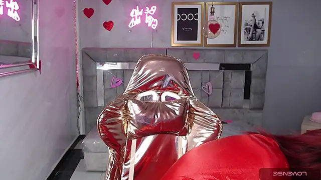 Red Bunny v online show from February 2026 01:23:01 AM