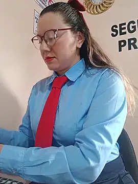 Snapshot of Hannah-colx chatting on June 2026 02:12:02 PM Hannah-colx online show from June 2026 02:12:02 PM