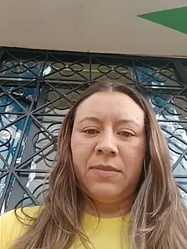 Snapshot of Hannah-colx chatting on July 2026 06:37:01 PM Hannah-colx online show from July 2026 06:37:01 PM