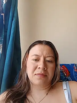 Snapshot of Hannah-colx chatting on July 2026 03:14:02 PM Hannah-colx online show from July 2026 03:14:02 PM