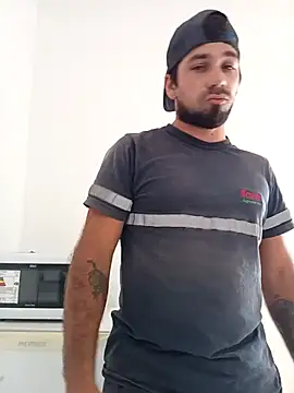 Lushakuiron1 online show from February 2026 01:37:02 PM