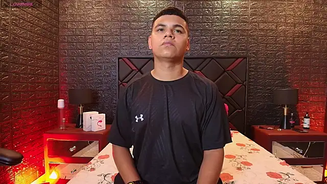 DannySamm online show from December 2025 04:06:01 AM