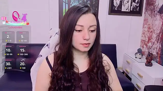 Snapshot of Eva_Roussell chatting on June 2026 02:32:02 PM Eva Roussell online show from June 2026 02:32:02 PM