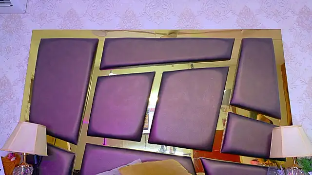 EmilieLake online show from March 2026 09:43:01 PM