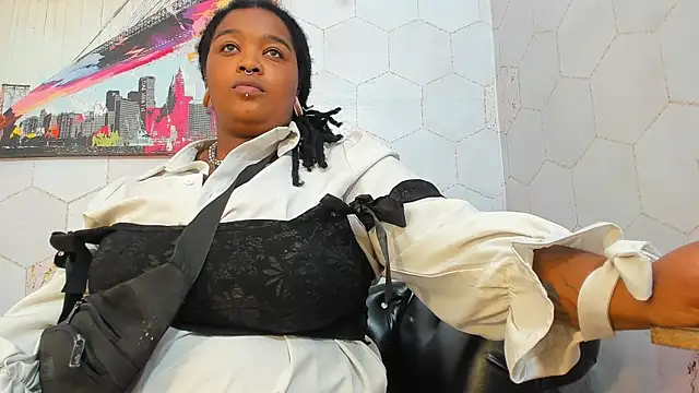 Anaa Fuentess online show from April 2026 11:48:01 AM