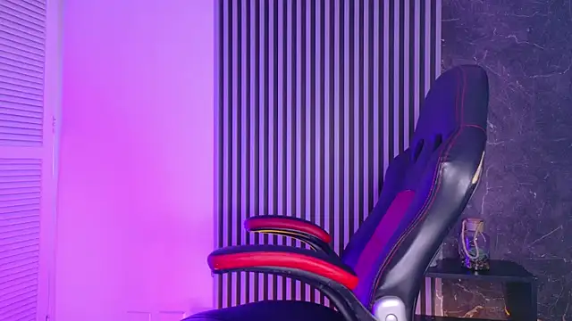  Gaaia  online show from February 2026 12:44:02 AM