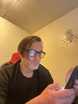 NicPolaris online show from April 2026 03:53:01 PM