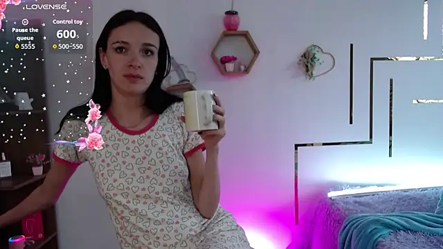 AuroraHans1 online show from April 2026 01:26:01 PM