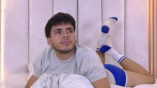 AlexanderJordan online show from November 2025 12:10:01 AM