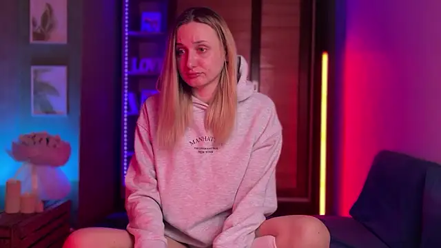 Snapshot of LovaMay chatting on March 2026 09:34:02 PM LovaMay online show from March 2026 09:34:02 PM