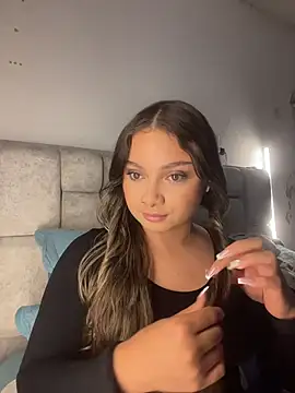 AnnyLopezzz  online show from April 2026 06:27:01 AM