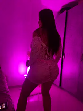 kattywil online show from November 2025 06:12:01 AM