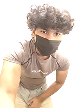 Goodmens5 online show from December 2025 05:50:01 PM