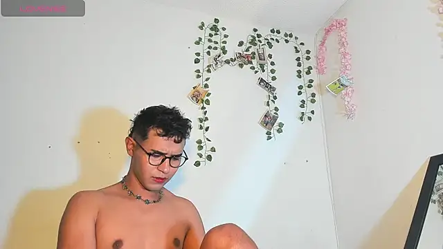 Snapshot of cute_sammy_1 chatting on September 2025 11:47:02 AM cute sammy 1 online show from September 2025 11:47:02 AM