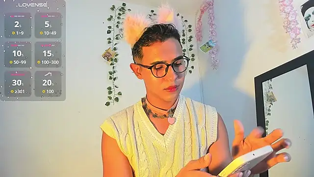 Snapshot of cute_sammy_1 chatting on September 2025 11:58:01 AM cute sammy 1 online show from September 2025 11:58:01 AM