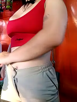 Sol Sunny online show from April 2026 10:26:01 PM