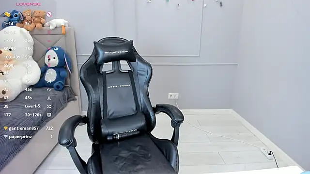 Yunleah online show from April 2026 04:46:01 AM