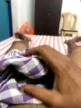 Snapshot of usermood2000 chatting on October 2025 06:21:02 AM usermood2000 online show from October 2025 06:21:02 AM