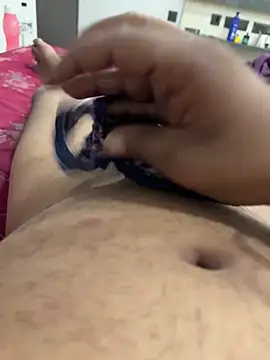 Siddharth25368 online show from November 2025 07:59:01 PM