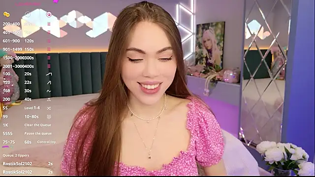 MimiFors online show from April 2026 08:14:02 PM