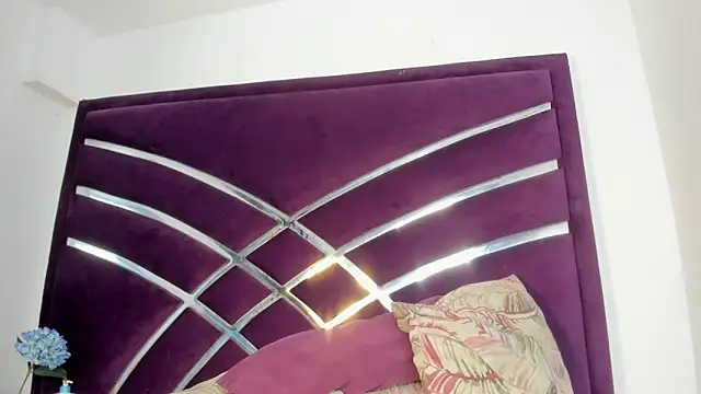 babilett online show from April 2026 08:39:01 PM