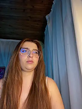 CoraVibes online show from February 2026 12:12:01 PM