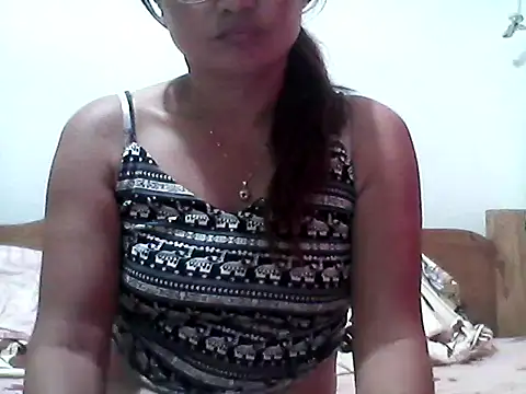 nathalie0045 online show from September 2025 10:52:01 AM