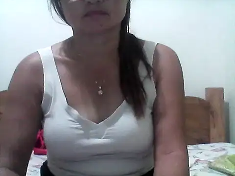 nathalie0045 online show from March 2026 10:43:01 AM