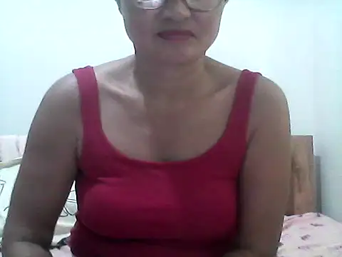 nathalie0045 online show from April 2026 11:51:02 PM