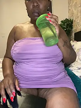 Snapshot of fatpussydallx chatting on June 2026 04:47:02 AM fatpussydallx online show from June 2026 04:47:02 AM