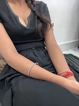 cute parii  online show from October 2025 10:16:01 PM