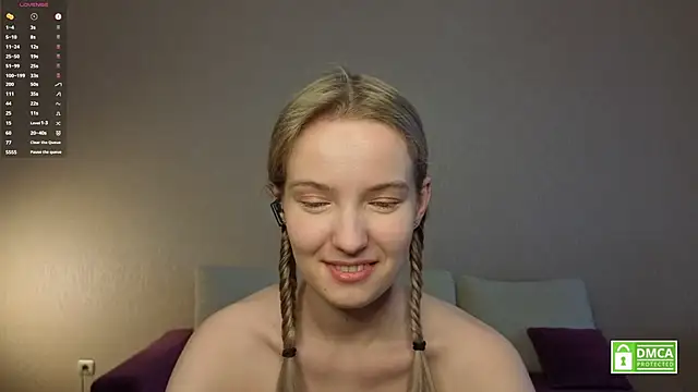 Snapshot of HongTomczak chatting on June 2026 10:15:01 AM HongTomczak online show from June 2026 10:15:01 AM