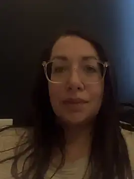 Snapshot of RosaFreya chatting on March 2026 09:37:01 AM RosaFreya online show from March 2026 09:37:01 AM