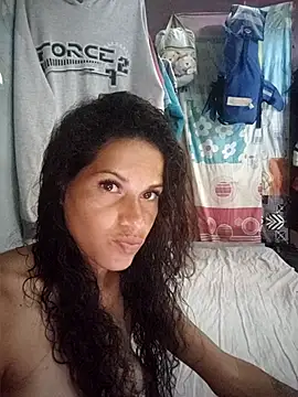 Lagataymoreno online show from October 2025 07:00:01 PM