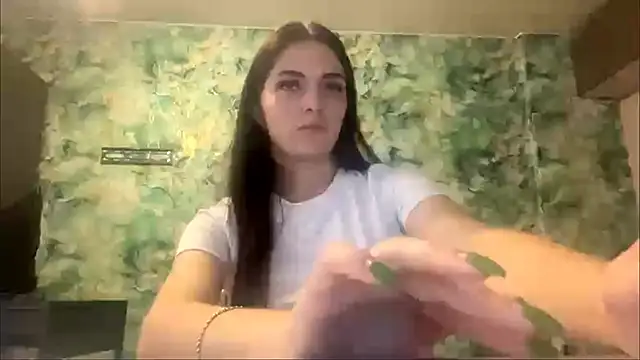 TianaWidell online show from September 2025 12:38:02 PM