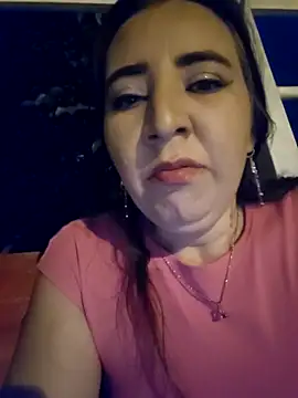 Snapshot of isabella_lovem chatting on May 2026 04:17:02 AM isabella lovem online show from May 2026 04:17:02 AM