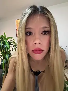 LunarAngel  online show from April 2026 07:09:01 AM