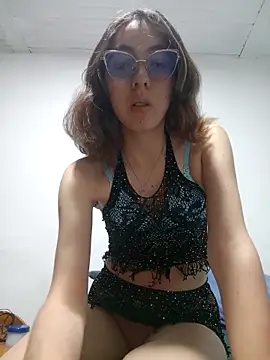 AnnieSparkle online show from December 2025 12:38:02 AM