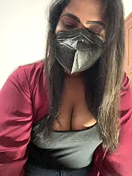 Choco Chuby online show from December 2025 03:06:01 PM