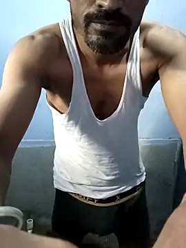 Snapshot of Mr_xxx007@xh chatting on September 2025 02:48:02 AM Mr xxx007xh online show from September 2025 02:48:02 AM