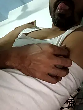 Snapshot of Mr_xxx007@xh chatting on September 2025 05:18:02 PM Mr xxx007xh online show from September 2025 05:18:02 PM