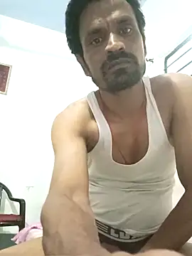 Snapshot of Mr_xxx007@xh chatting on April 2026 11:59:01 AM Mr xxx007xh online show from April 2026 11:59:01 AM
